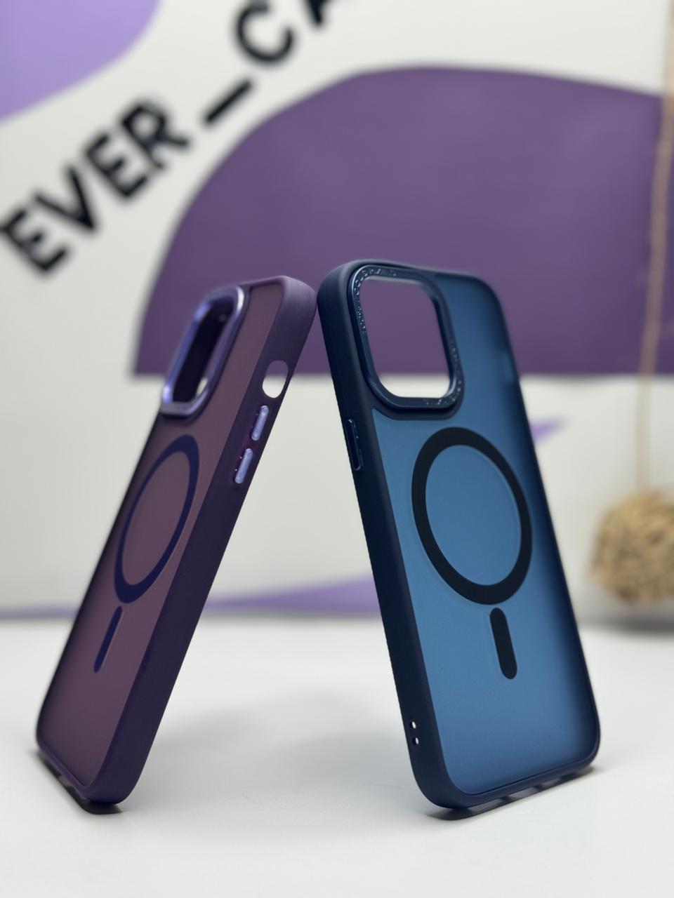 Matt colored case with seamless wireless connectivity for sleek device protection.